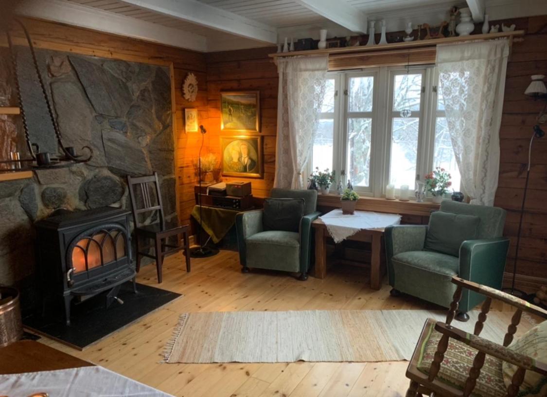 100 Years Old Norwegian Log House in Tromsø Villa Eksteriør bilde
